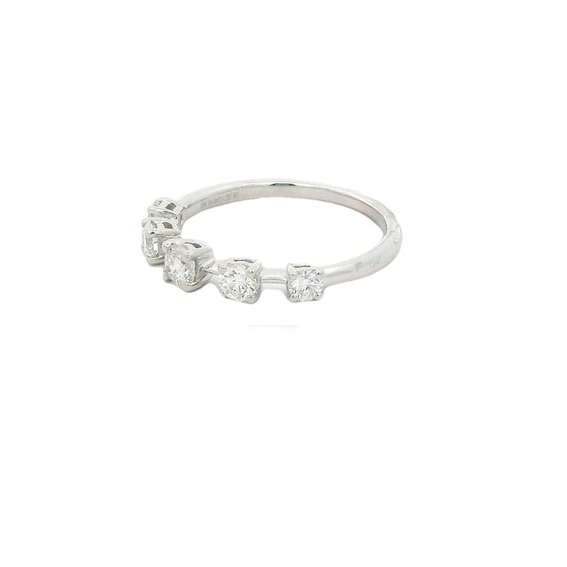 Elegant Diamond Ring